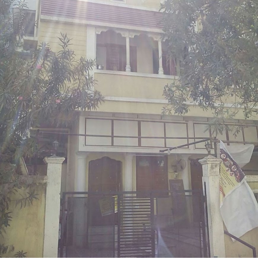 શ્રી નવનીતપ્રિયાજી પુષ્ટિમાર્ગીય હવેલી, નારણપુરા, અમદાવાદ